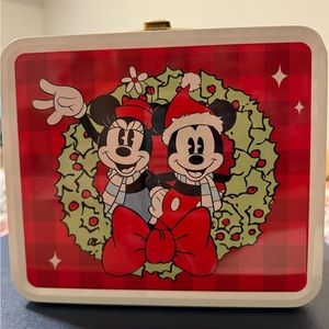 Funko Disney 100 Mickey & Minnie Christmas lunchbox